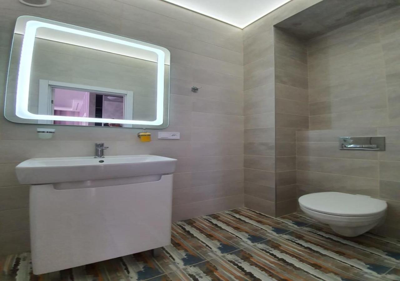 Lux New Apartment 2019 Charkiv Esterno foto